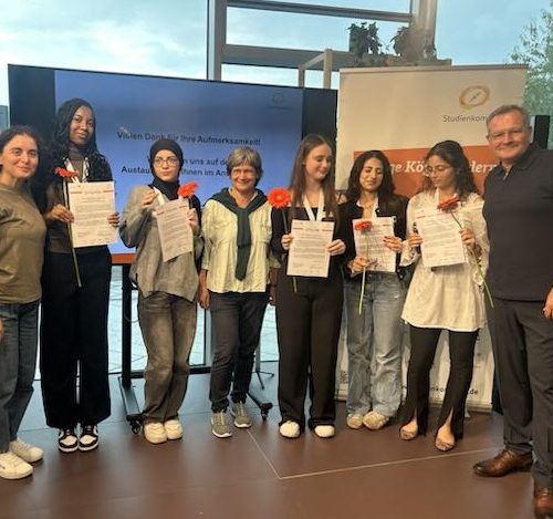 Aufnahme in das Stipendienprogramm „Studienkompass“